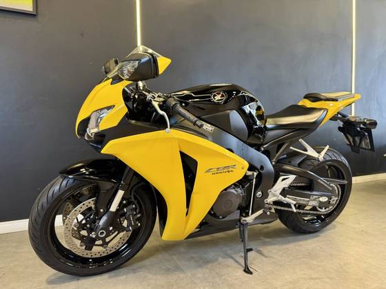 HONDA CBR 1000RR 